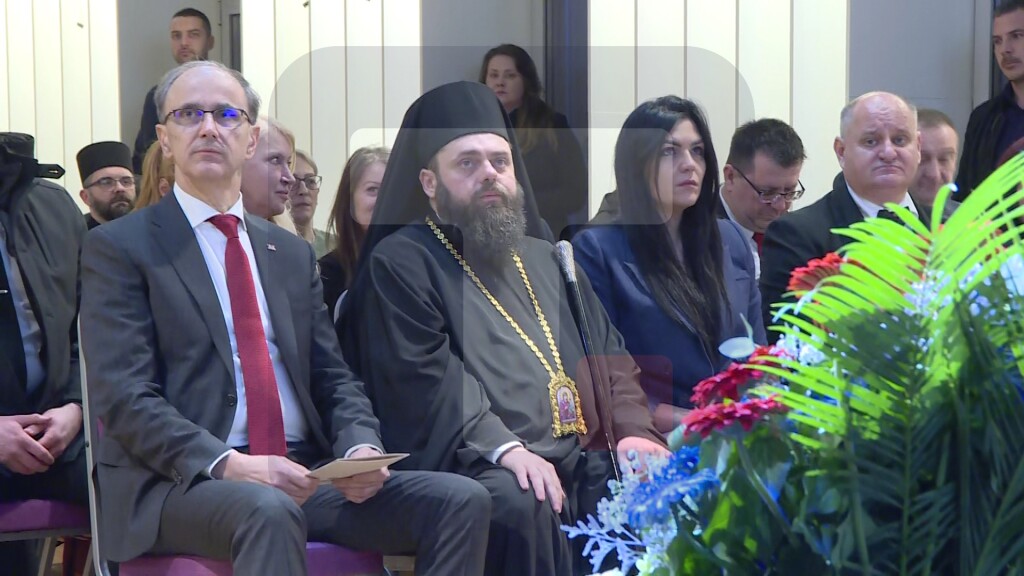 Macut na svečanoj Akademiji povodom Sretenja u Vukovaru