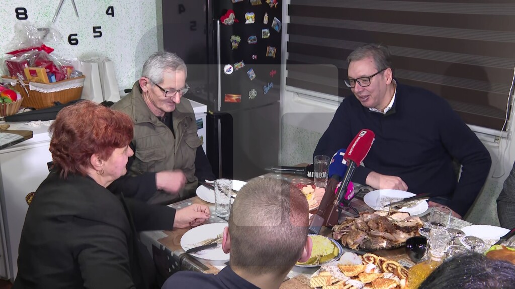 Vučić: Nikada nije dovoljno puteva u istočnoj Srbiji, kada uradimo sve puteve svima će biti lakše