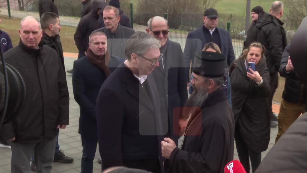 Vučić obilazi crkvu Svetog cara Konstantina i carice Jelene
