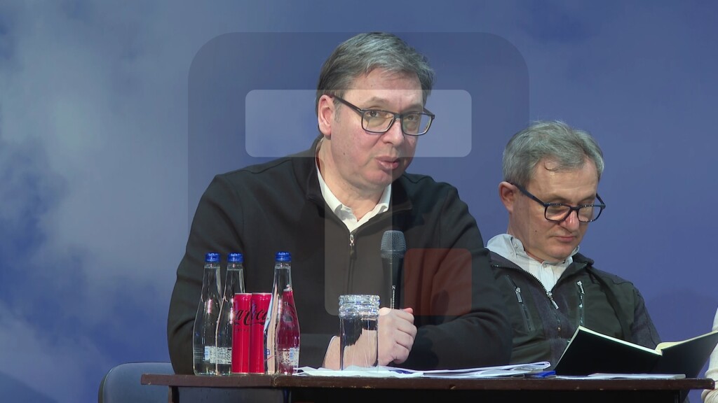 Vučić: Cilj nam je najuspešnija godina za srpsku ekonomiju