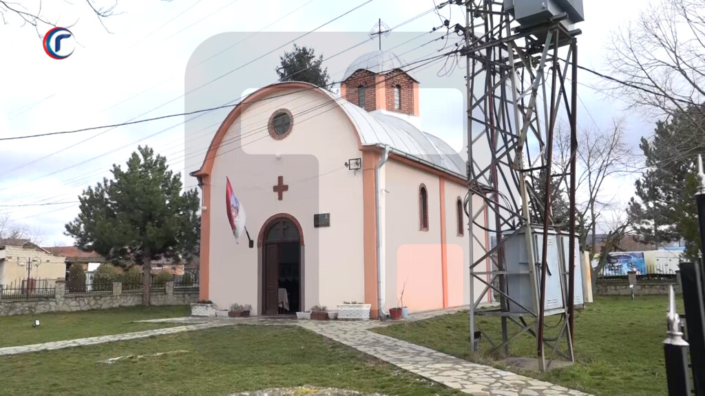 Obijena crkva u Gornjoj Gušterici kod Prištine