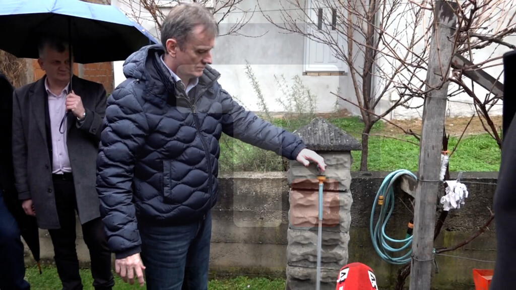 Glišić posetio domaćinstva u Ljigu