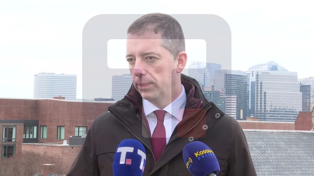 Đurić: Zahvalni smo zbog činjenice da postoji razumevanje da Srbija ne treba da se nađe između dve vatre u odmeravanju snaga velikih sila