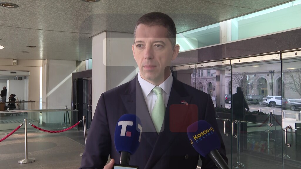 Đurić: Nastaviću borbu za napredak Srbije