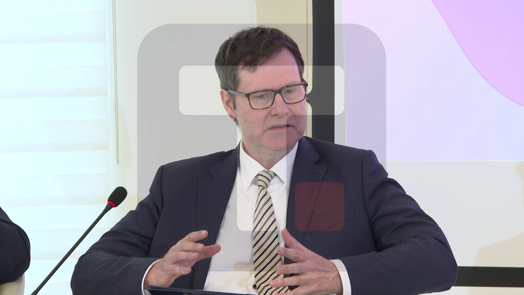 Trasvel: U Australiji žene čine više od 50 odsto diplomata