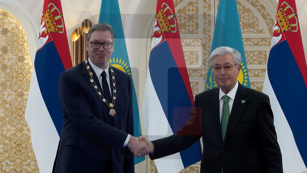 Tokajev uručio Vučiću Orden zlatnog orla, najviše odlikovanje Kazahstana