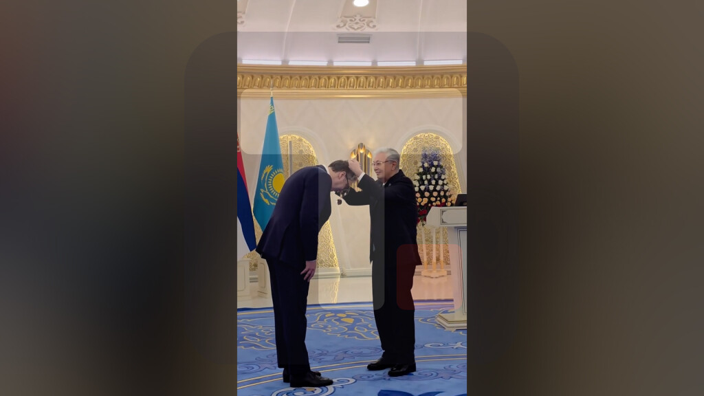 Tokajev uručio Vučiću Orden zlatnog orla, najviše odlikovanje Kazahstana