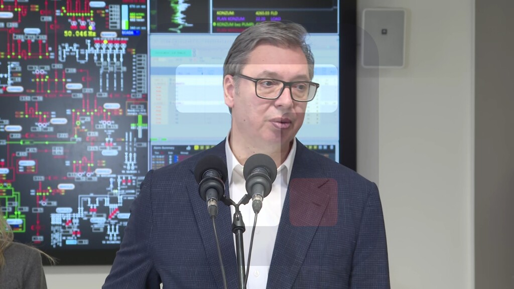Vučić: EMS je 2025. godine uložio 135 mln evra