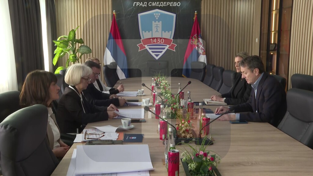 Ministar Glišić u poseti Smederevu