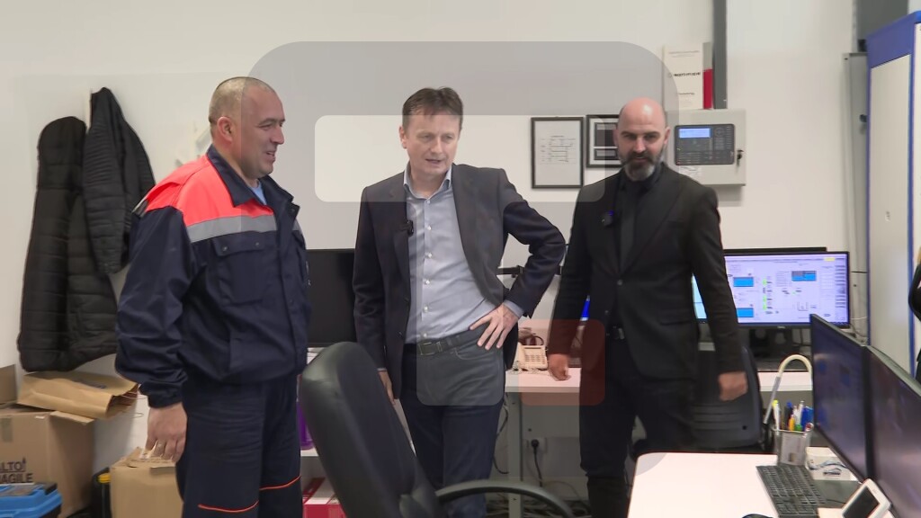 Glišić u obilasku vodovodnog postrojenja u Vršcu