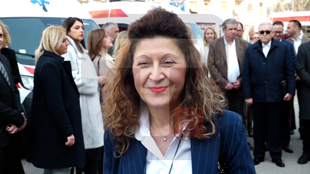 Radanović: Vozilo će koristiti ekipa službe za prijem i zbrinjavanje urgentnih stanja Opšte bolnice Vrbas