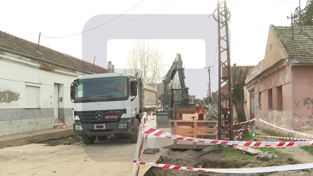 Radovi na zameni magistralnog cevovoda sa distributivnom mrežom u Vršcu