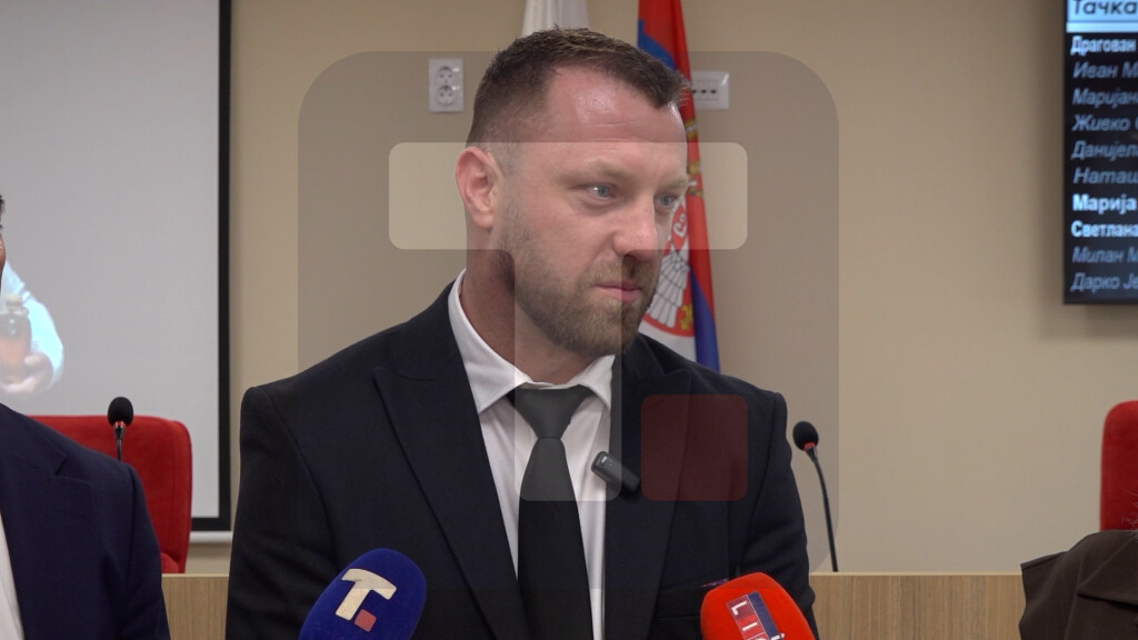 Mitrović: Ova sala je pored sednica služila i za venčanja i mnoge druge događaje