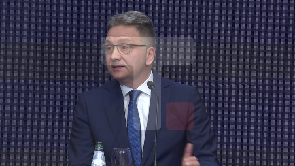 Jovanović: Primena veštačke inteligencije u svim granama privrede je od velikog značaja za napredak, srpski jezik mora da ima svoje mesto u jezičkim modelima