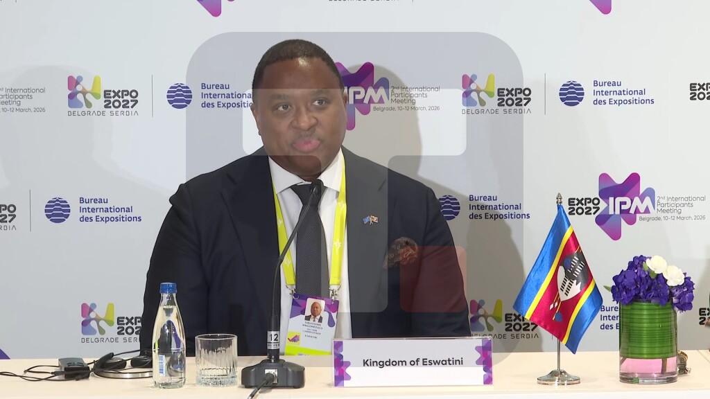 Gomezulu: Jako je bitno da se vratimo pitanjima čovečanstva