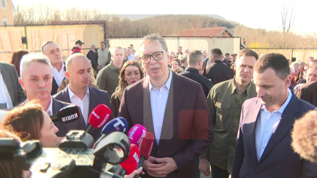 Vučić: Niko nije mogao ni da sanja pre 15 godina da će Srbija graditi autoputeve i brze saobraćajnice