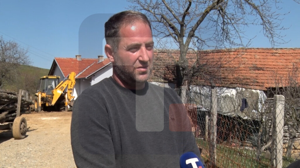 Zdravković: Otac i ja smo doživeli pravu torturu, kosovski policajac mi udarao šamare