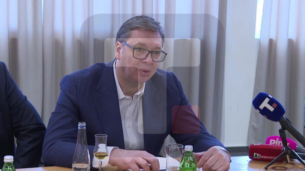 Vučić: Ulaganja u Bajinu Baštu biće velika i to mora Beograd da plati