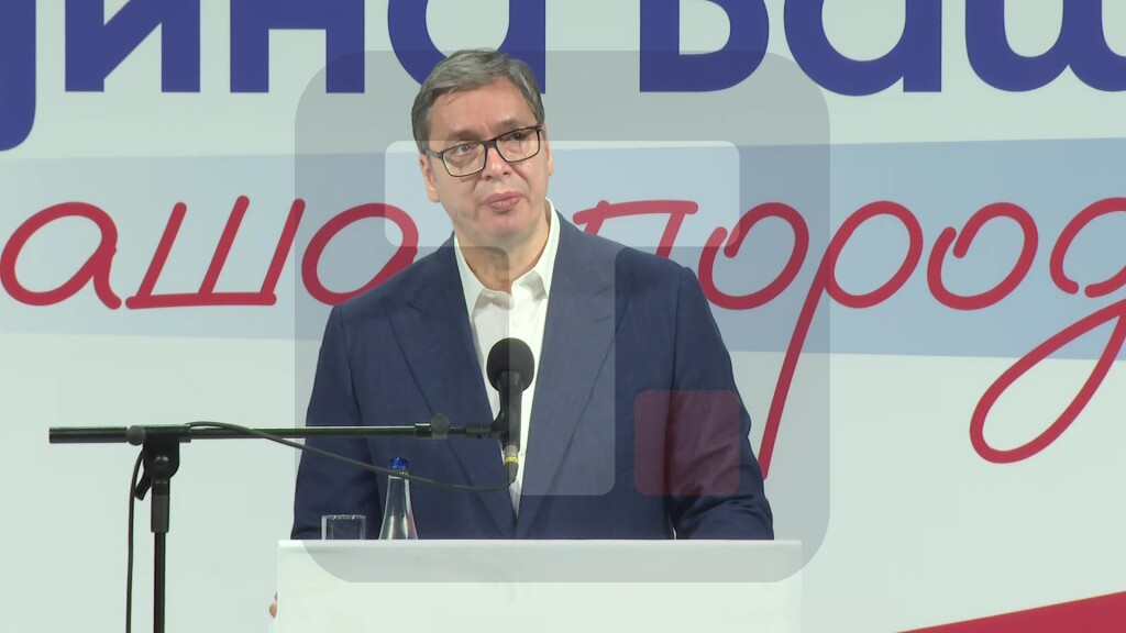 Vučić: Uvek za našu zemlju biram put mira i stabilnosti