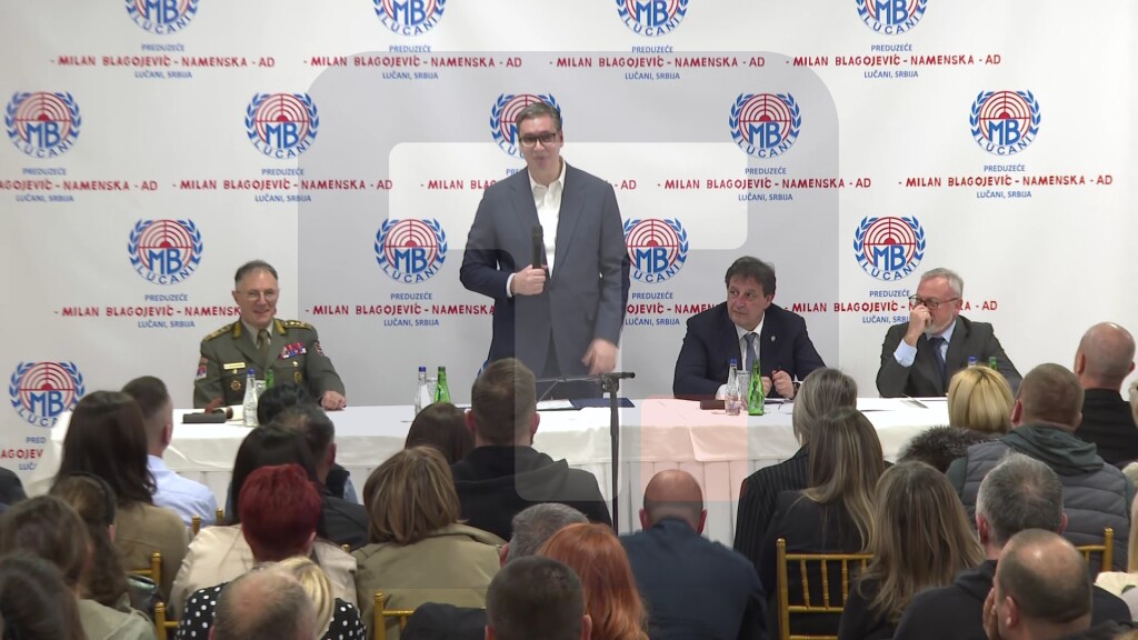 Vučić: Naš mir ćemo čuvati podizanjem naše vojne snage, ukoliok budemo imali trobazne barute imaćemo i bolju municiju