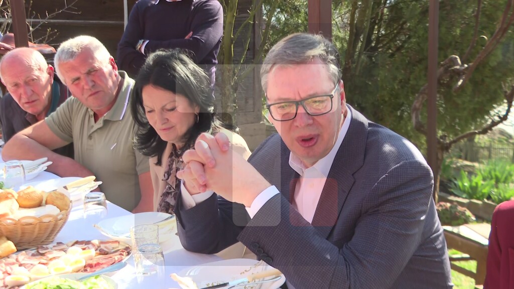 Vučić: Svet se pretvorio u opštu kolektivnu ludnicu gde ništa ne može da se predvidi