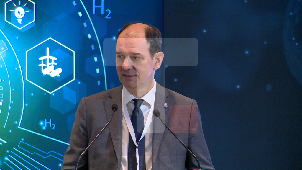 Popović: Zeleni vodonik na bazi elektrolize vode može da smanji našu zavisnost od fosilnih goriva