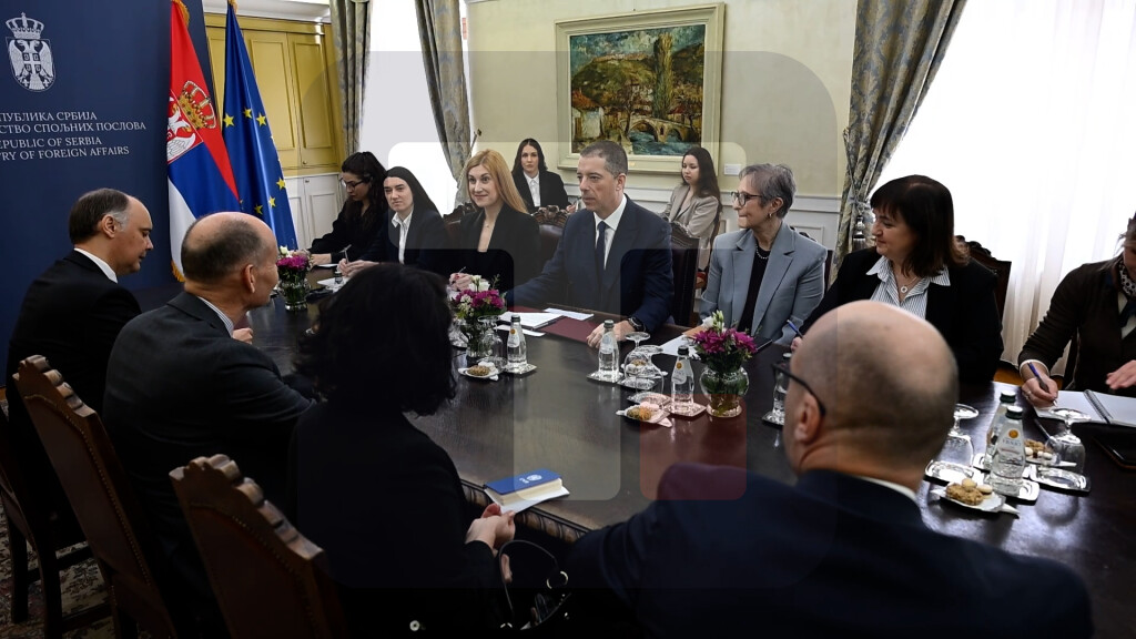 Đurić sa šefom UNMIK: SRB očekuje da UNMIK ukaže na alarmantan položaj Srba na KiM