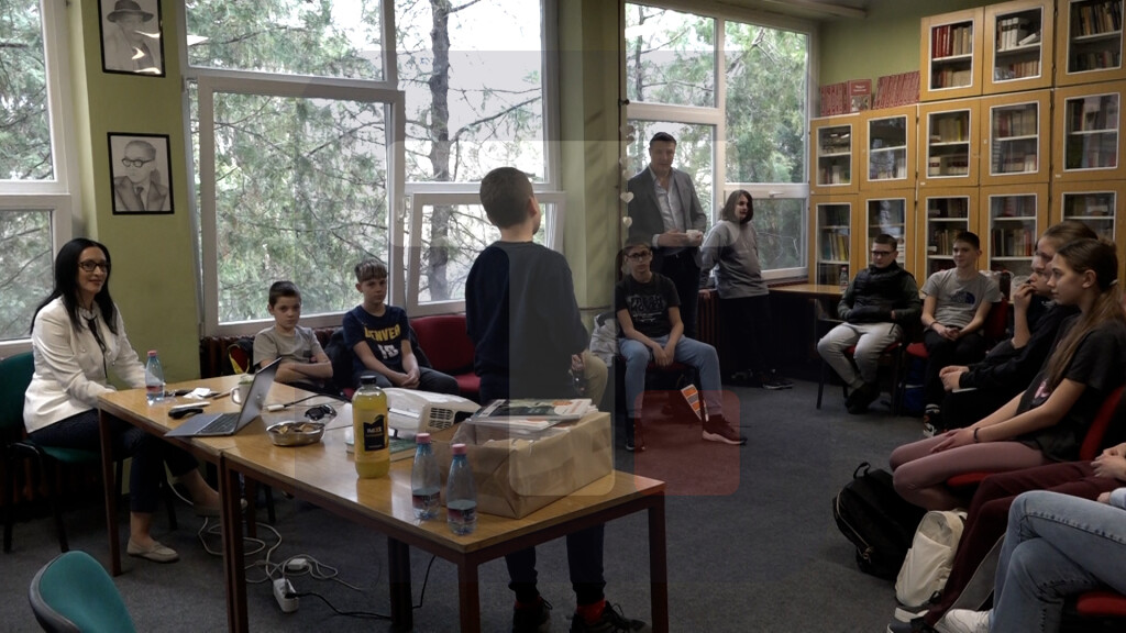 Žarić Kovačević posetila osnovnu školu “Petefi Brigada” u Kuli