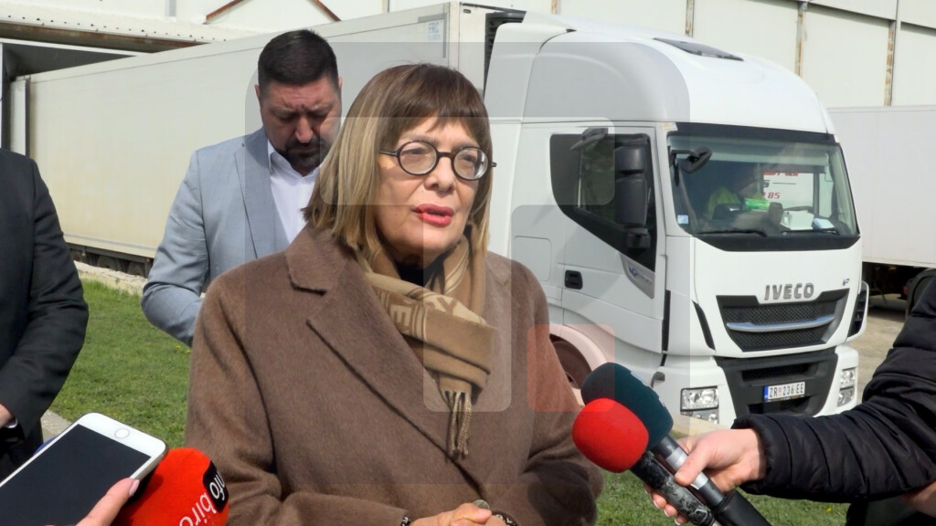 Gojković: Pokrajinska vlada će nastaviti da pomaže preduzetnicima u Kuli