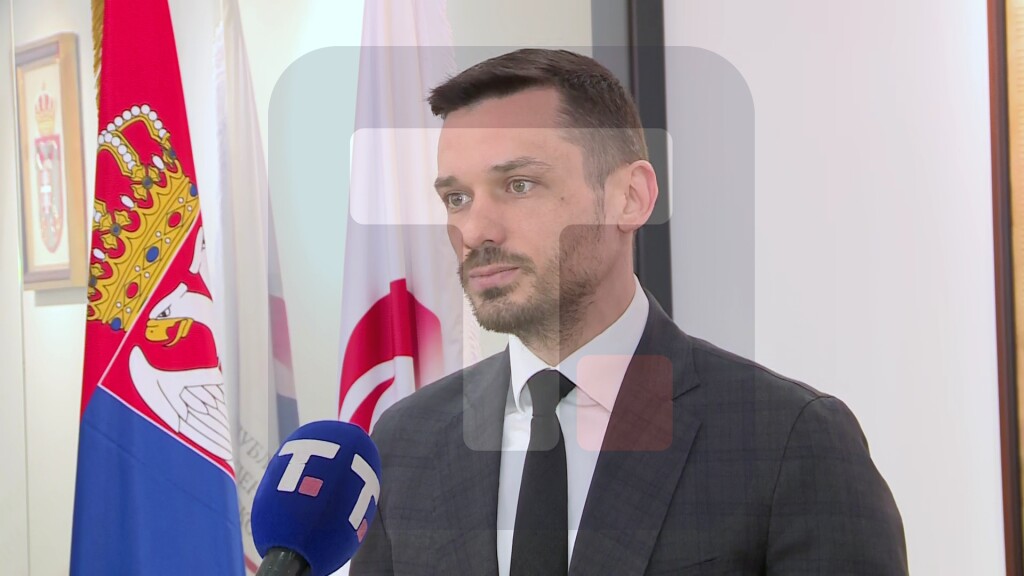 Ognjenović: Počela podela paketa penzionerima, ove godine možda još jedna podela