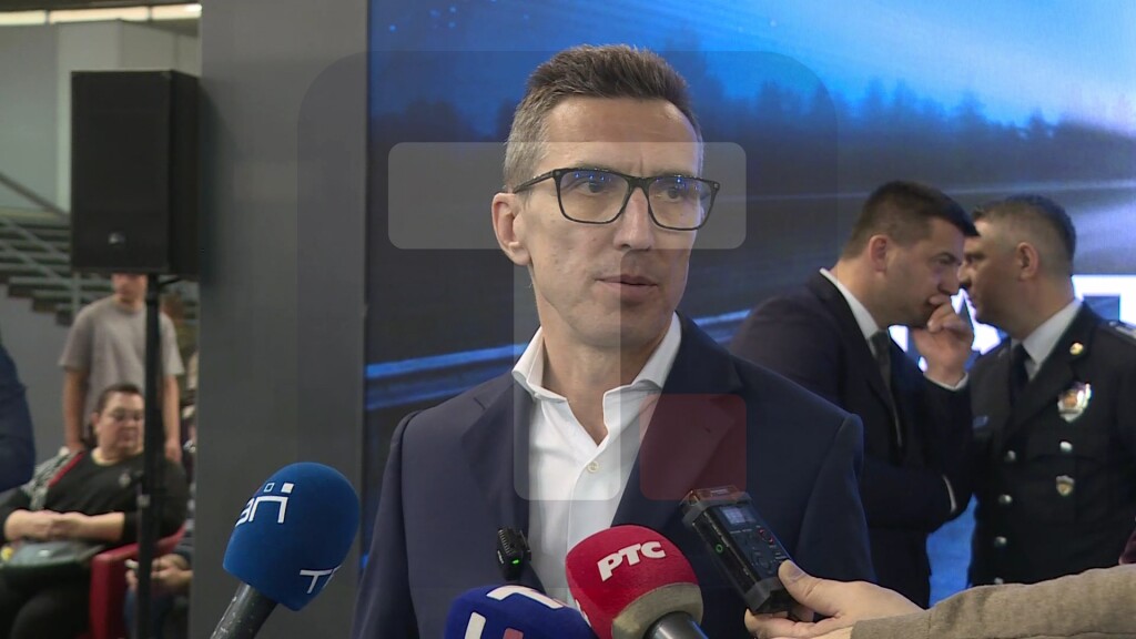 Savić: Od 1. aprila počinje obavezna upotreba TAG uređaja za teška teretna vozila u Srbiji