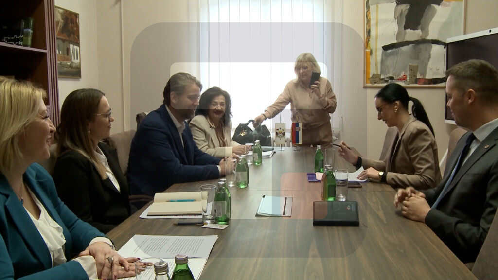 Žarić Kovačević na sastanku sa rukovodstvom Kragujevca
