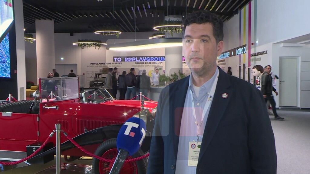 Atanacković: Manifestacija se ne svodi samo na izložbu istorijskih vozila
