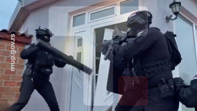 Uhapšeno 16 osoba u više srpskih gradova zbog preprodaje kradenih automobila iz EU