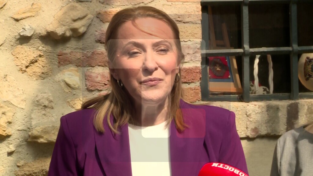 Paunović: Očuvati tradiciju izradom rukotvorina i ovakvih lopti sa kineskim i ćiriličnim slovima je samo korak u težnji da Srbiju približimo svetu