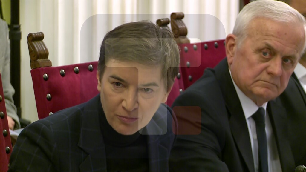 Brnabić: Žao mi je što vi blokaderi iz bivše vlasti ne želite da se utvrdi makar odgovornost