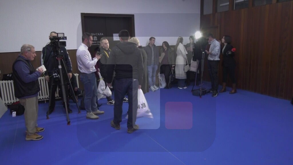 Smederevska Palanka, donošenje izbornog materijala