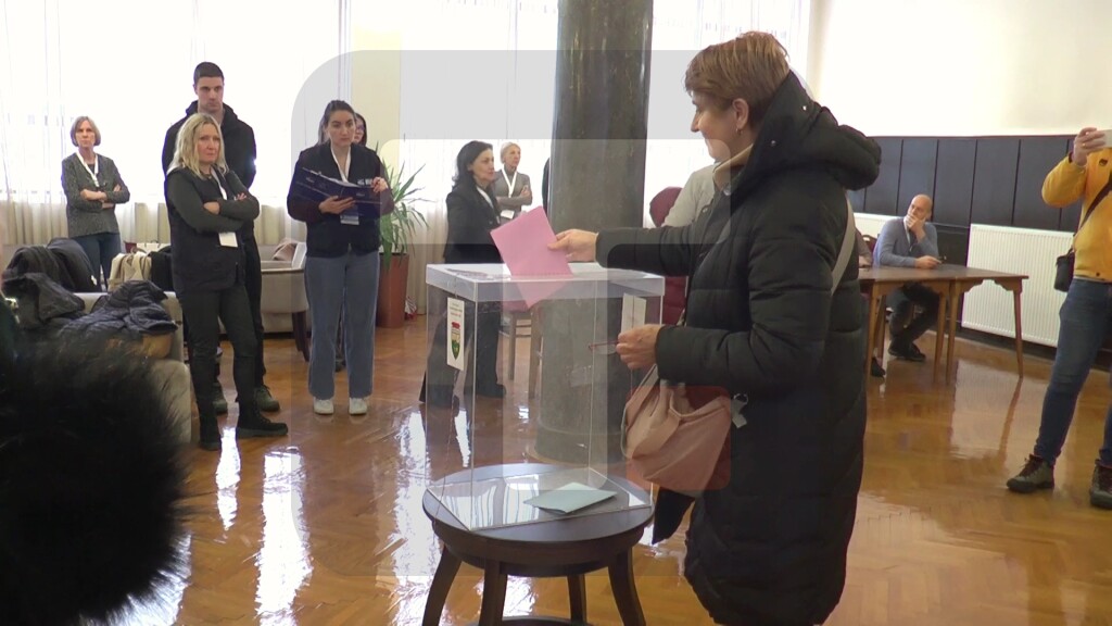 Lučani: Otvaranje biračkog mesta