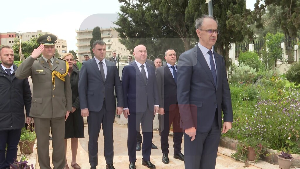 Macut posetio Srpsko vojničko groblje u Deli Ibrahimu