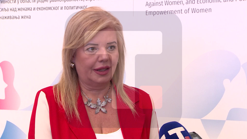 Simanić: Privredna komora Srbije će nastaviti da podržava i prati politiku Vlade Srbije, a to je nulta tolerancija na sve oblike nasilje, a posebno nad ženama i devojčicama