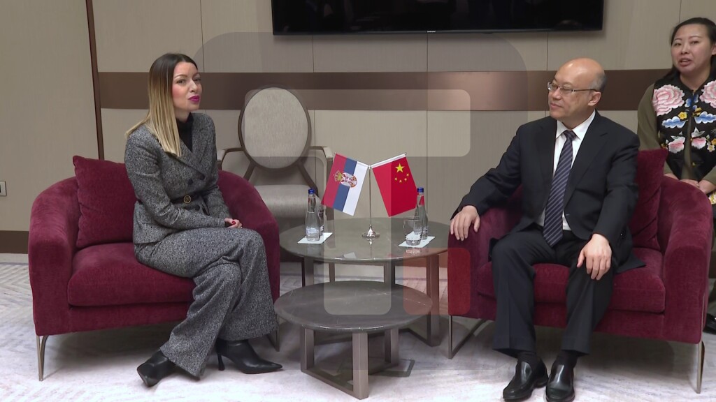 Mesarovićeva se sastala u BG sa guvernerom kineske provincije Hebej Vang Džengpuom