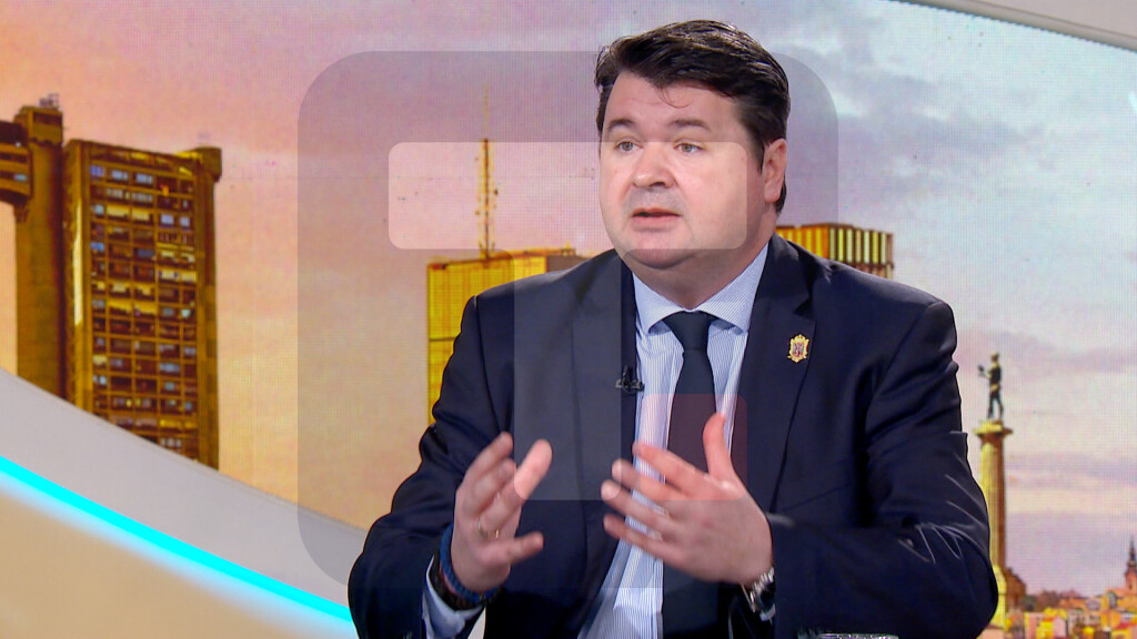 Petrov: Ukoliko se rektor Vladan Đokić kandiduje na izborima, ne očekujem da može imati ozbiljan uspeh