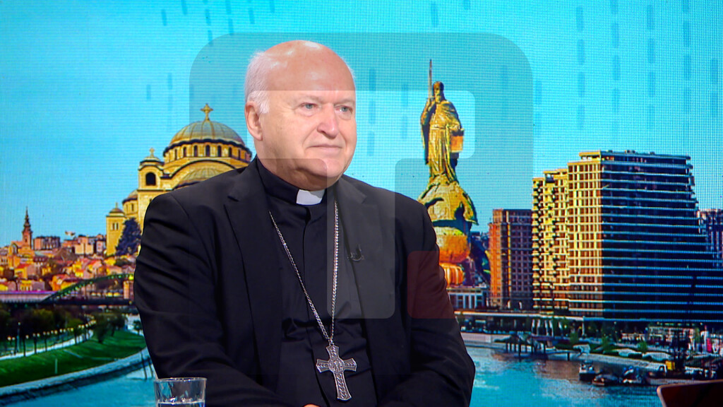 Nemet: Bog sluša molitve siromašnih i nejakih, a ne onih koji se u ime rata pozivaju na Boga