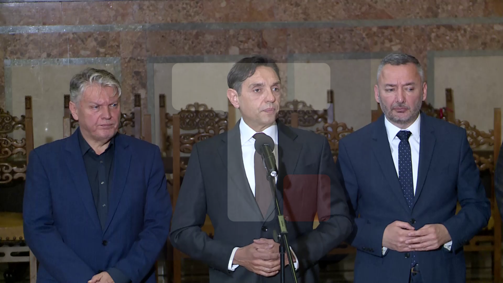Vulin: Predložili smo našim koalicionim partnerima da raspišu obavezujući referendum o pitanju nastavka evropskog puta Srbije