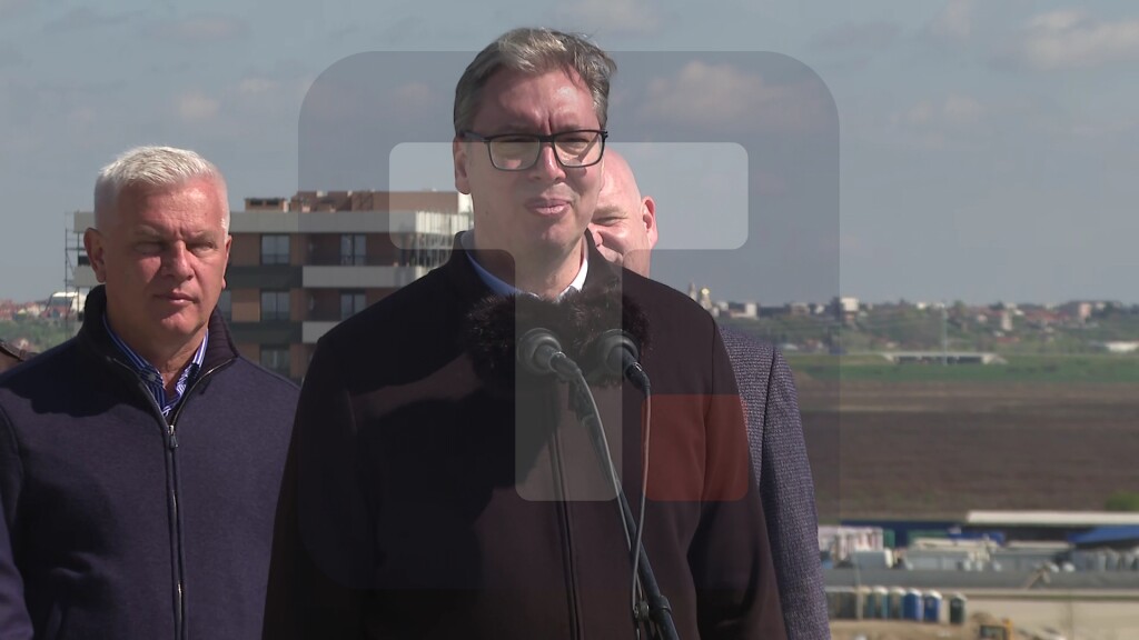 Vučić: Petrov je izuzetan čovek koji je pet puta obrazovaniji od rektora Đokića