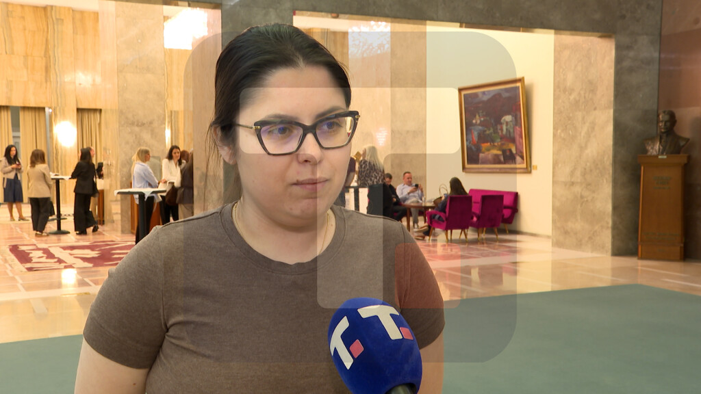 Popović: Nadam se da će ovaj program biti podscitaj za povećanje nataliteta