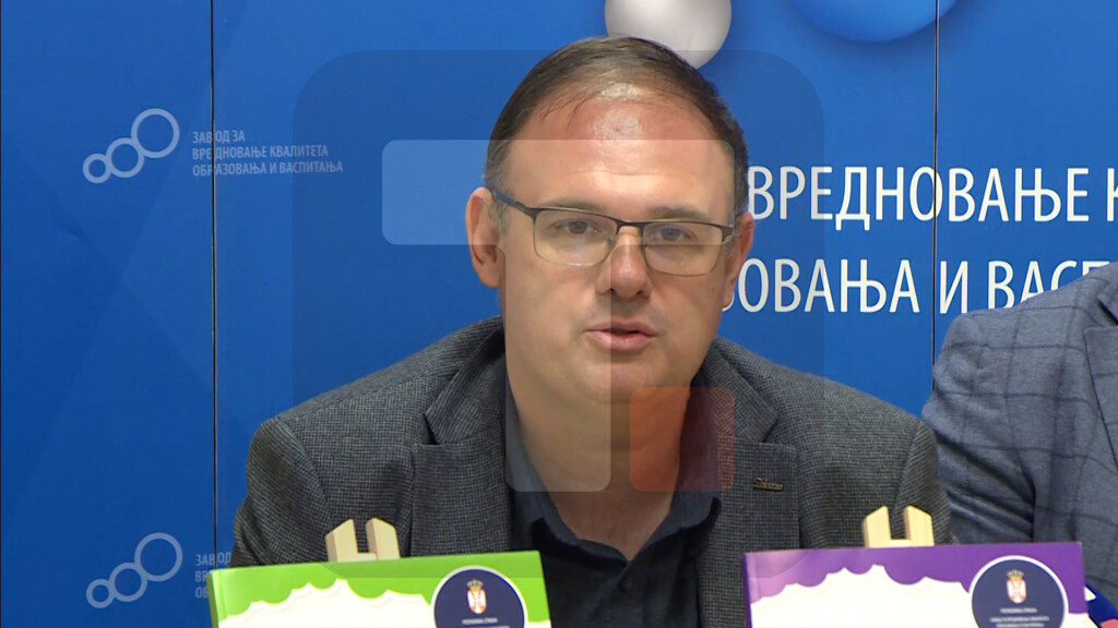 Stojkovski: Zbirke testova su tu da se osmaci što bolje, kvalitetnije i temeljnije pripreme za završni ispit