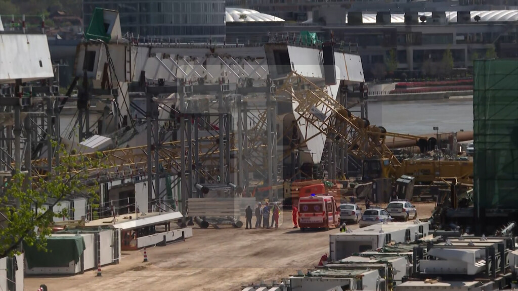 Jedna osoba poginula, tri povređene kada se obrušio kran na gradilištu u Beogradu
