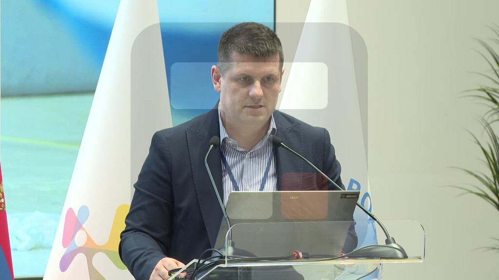 Radovanović: Ovu količinu infrastrukturnih radova i velikih projekata Srbija nije imala u poslednjih 80 godina