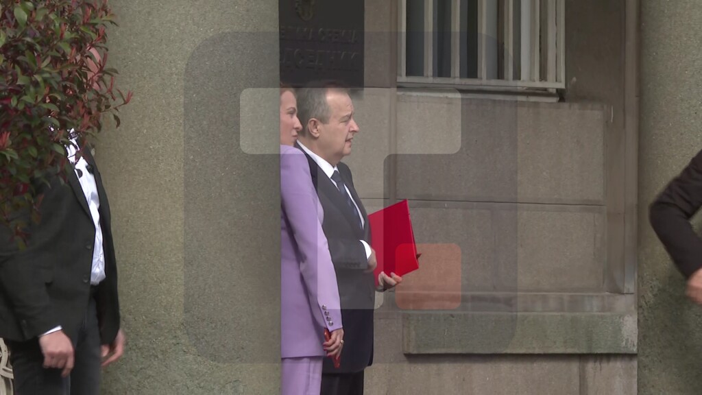 Predstavnici SPS stigli na konsultacije kod predsednika Vučića